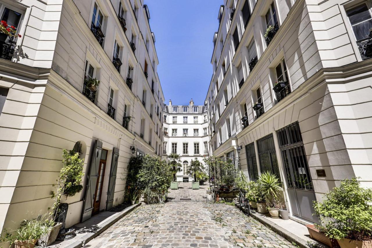 Modern French Studio In Paris Lejlighed Eksteriør billede