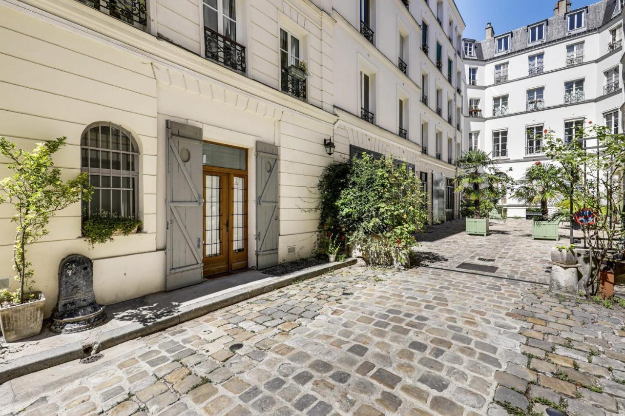 Modern French Studio In Paris Lejlighed Eksteriør billede